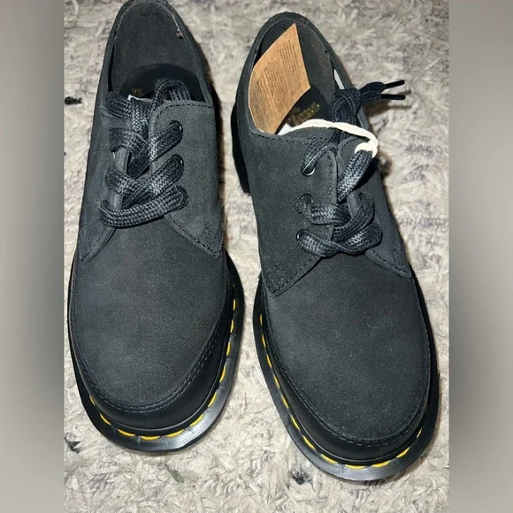 Dr. Martens Durango + Split Suede Black